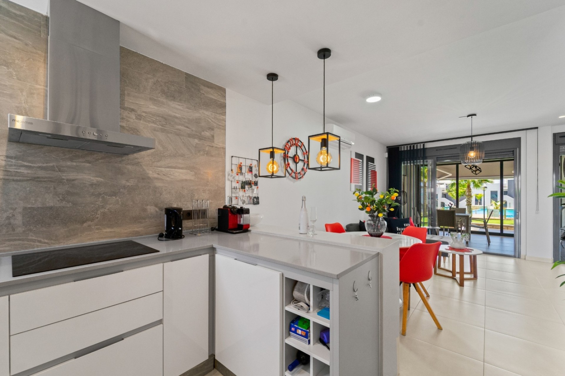 Revente - Apartment -
Torrevieja - Punta Prima
