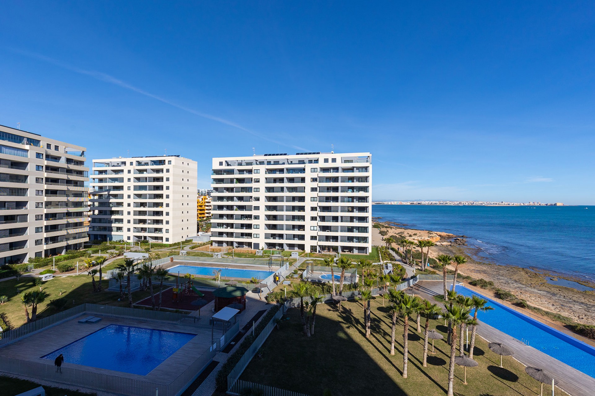 Revente - Apartment -
Torrevieja - Punta prima