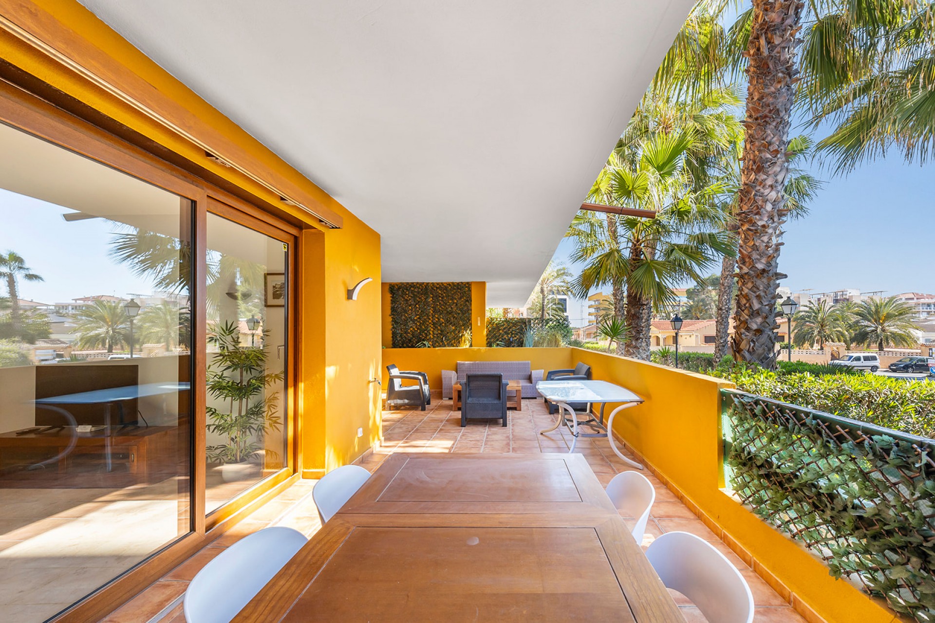 Revente - Apartment -
Torrevieja - Punta prima