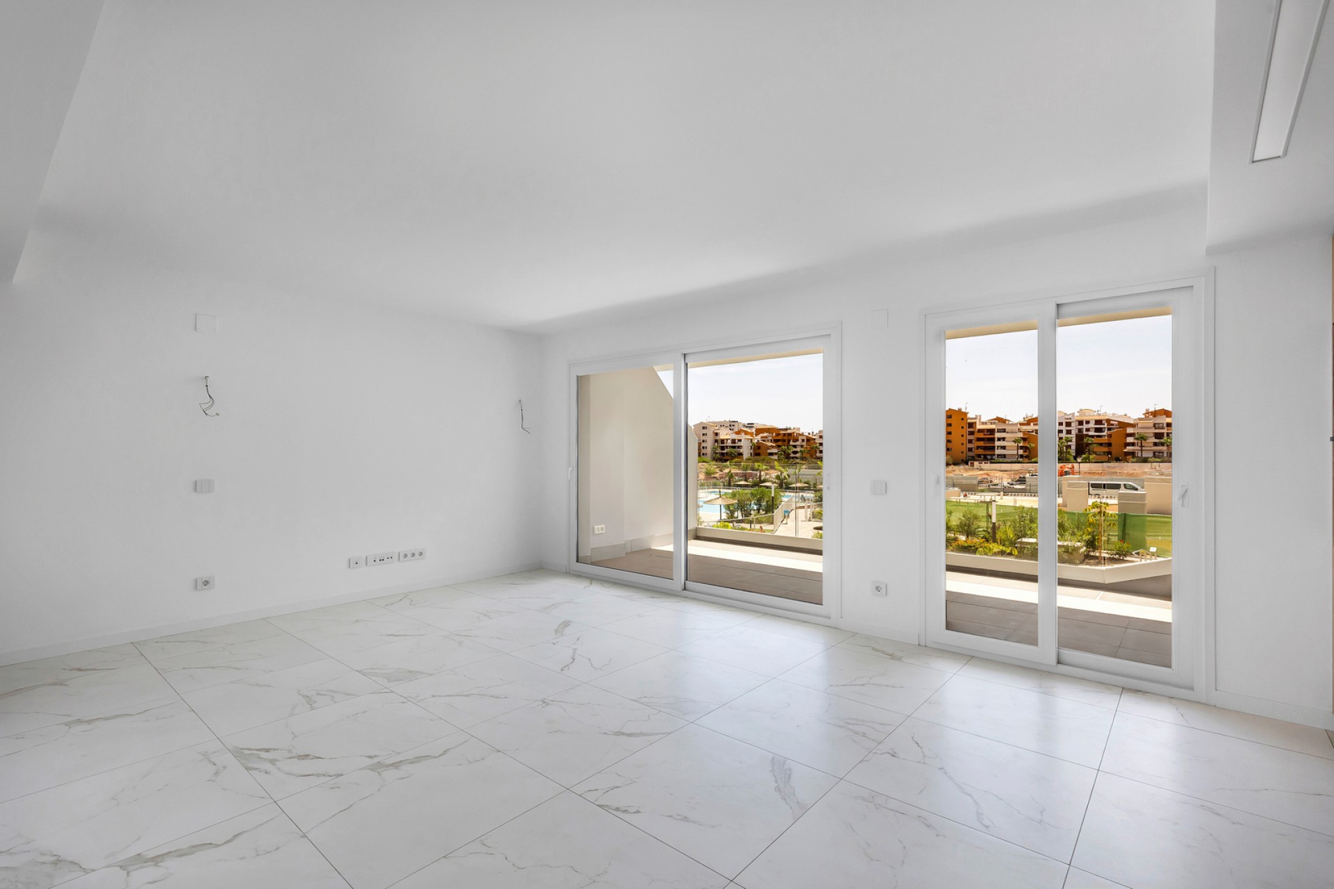 Revente - Apartment -
Torrevieja - Punta prima