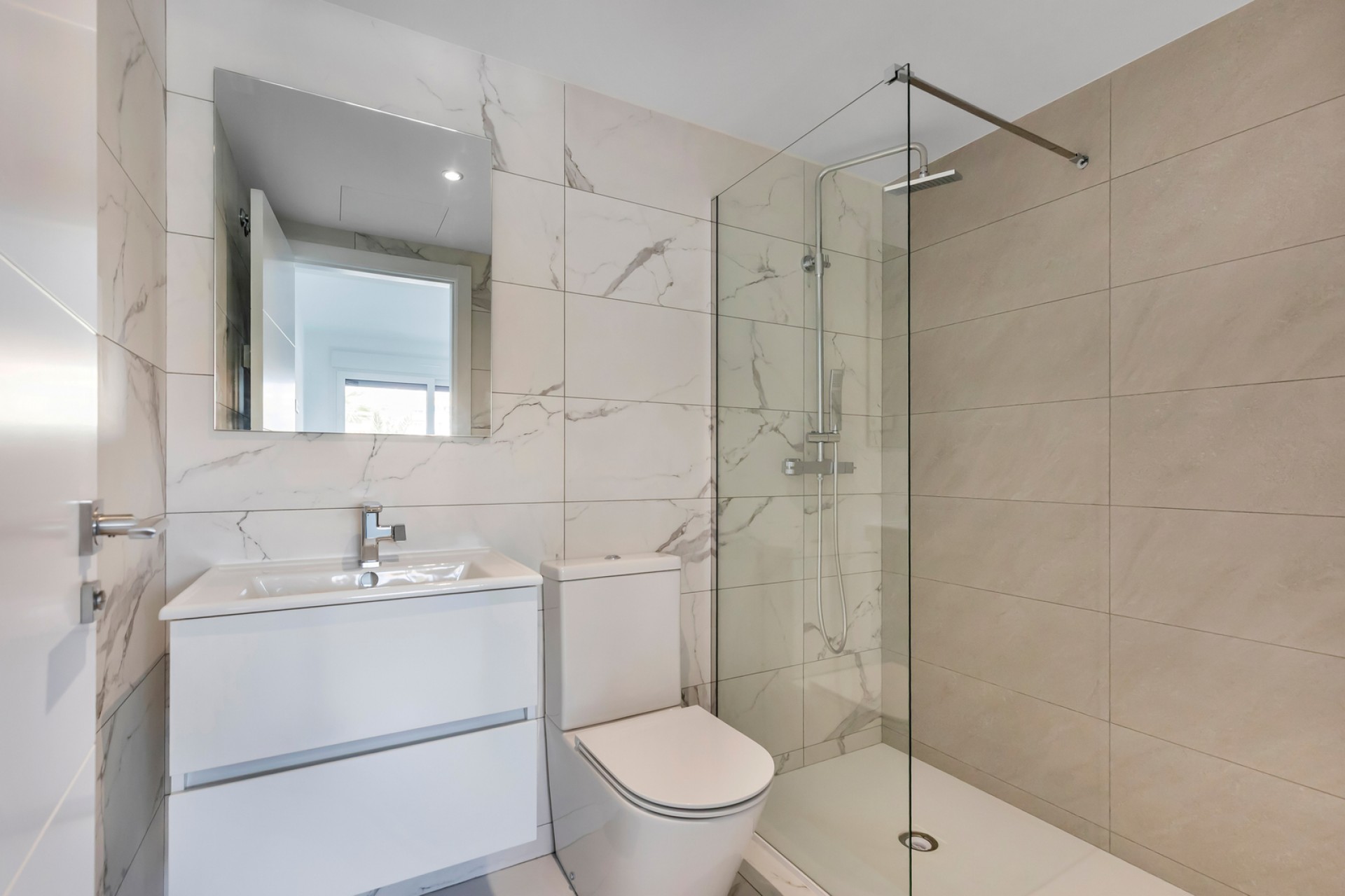 Revente - Apartment -
Torrevieja - Punta prima