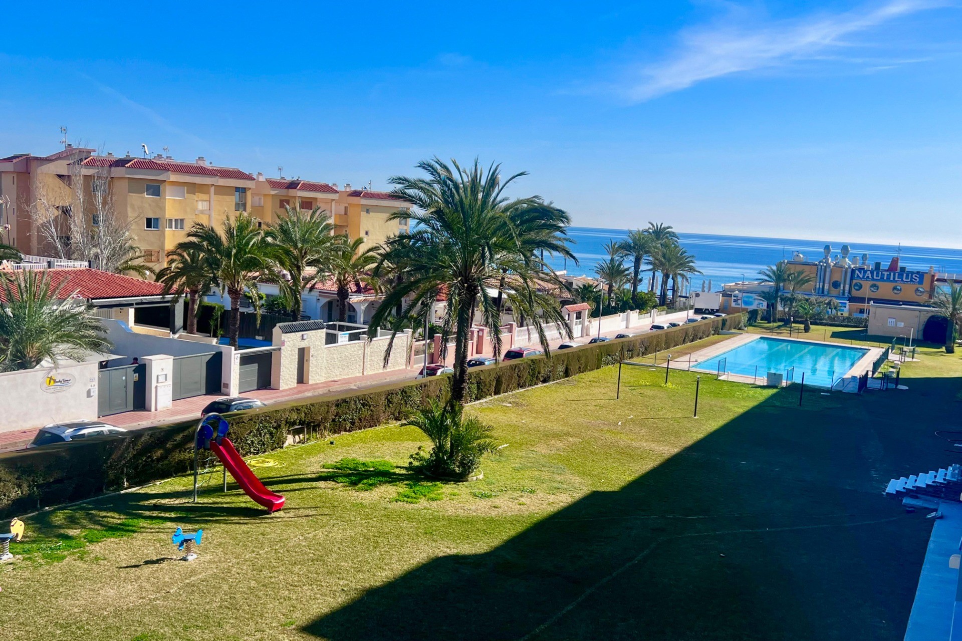 Revente - Apartment -
Torrevieja - Punta prima