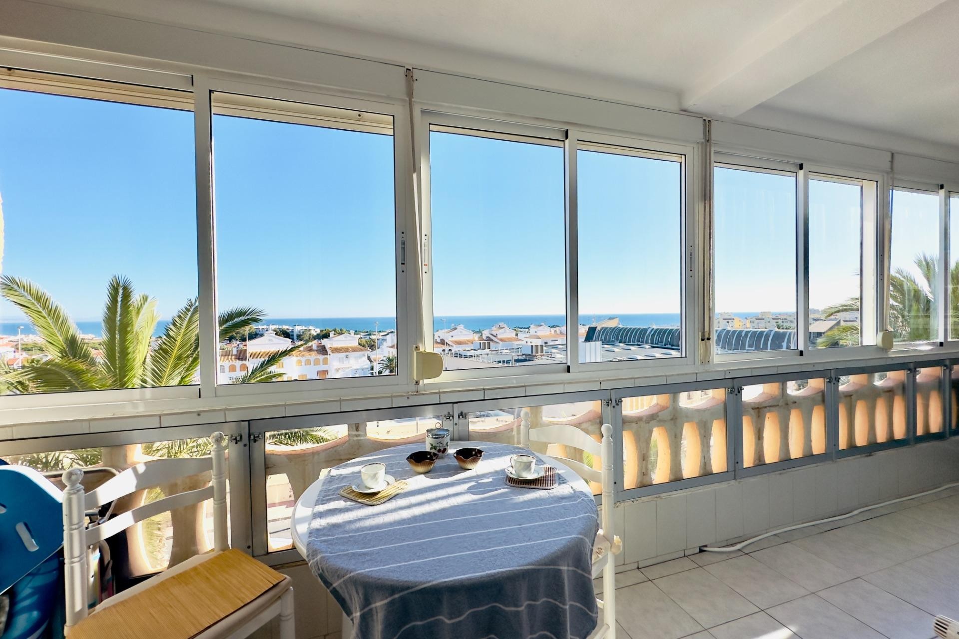 Revente - Apartment -
Torrevieja - Torreblanca