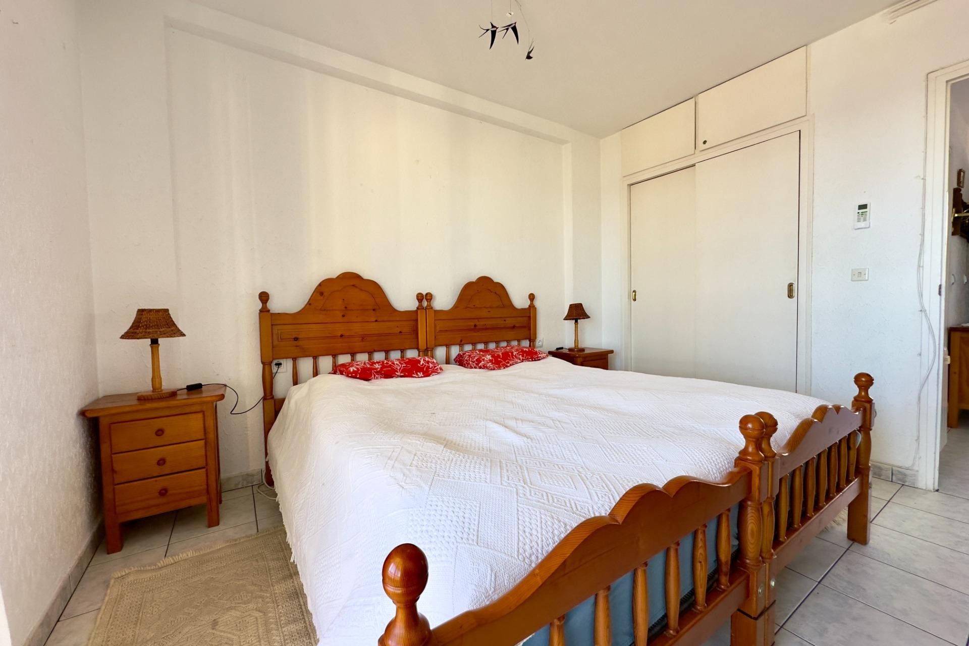 Revente - Apartment -
Torrevieja - Torreblanca