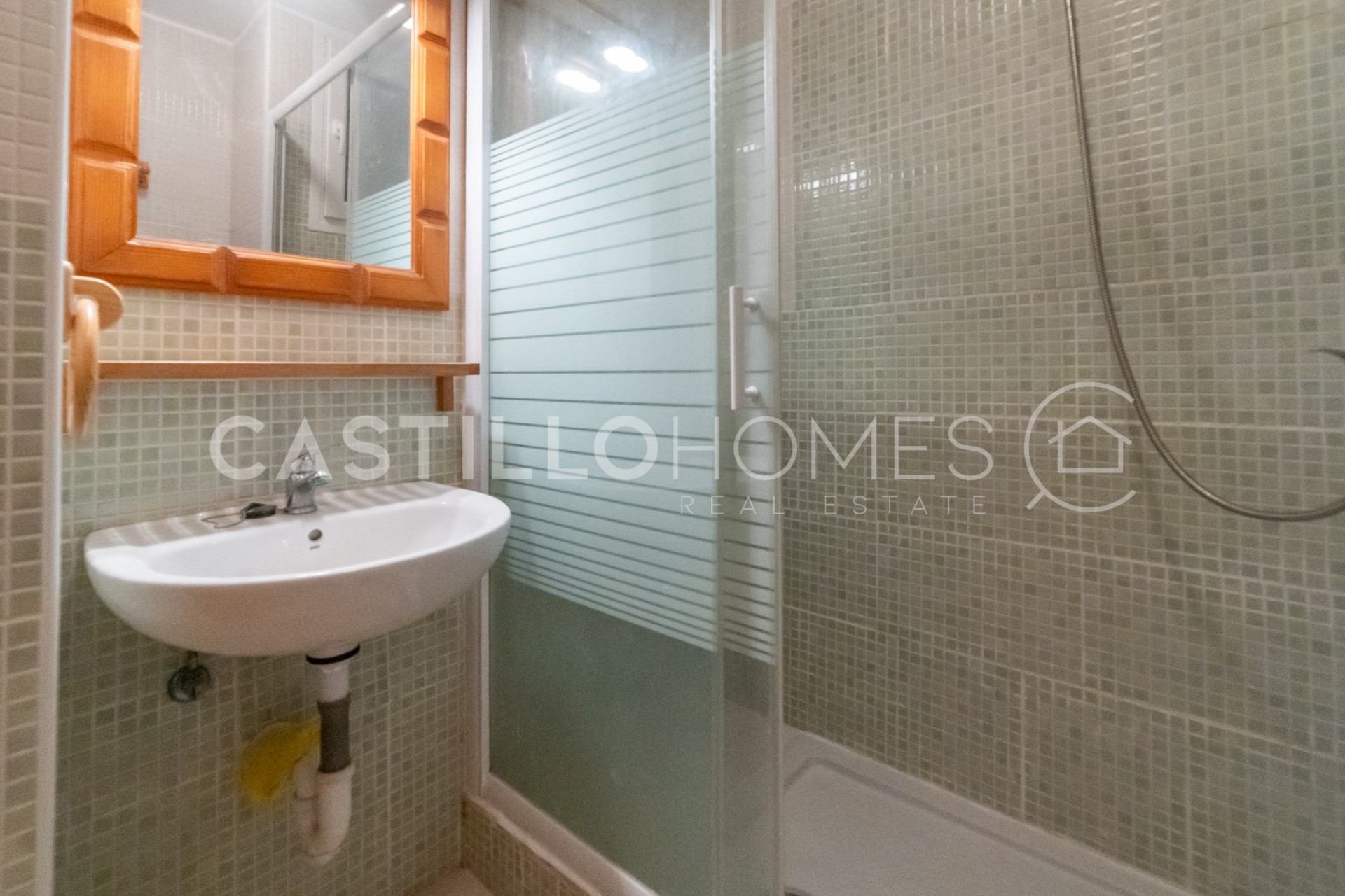 Revente - Apartment -
Torrevieja - Urb. Rosaleda