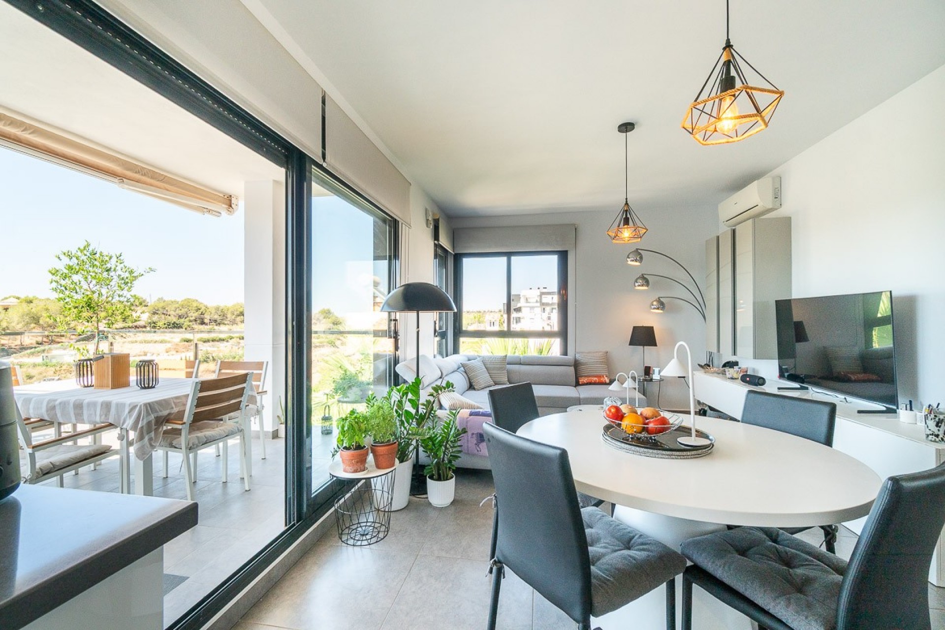 Revente - Apartment -
Villamartin - La fuente