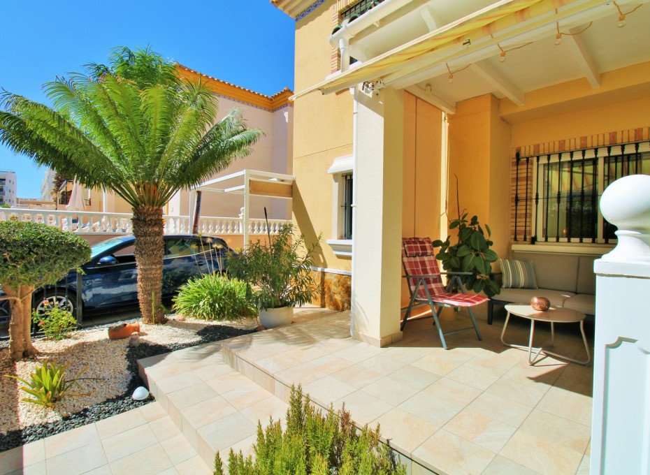 Revente - Apartment -
Villamartin - Los Dolses
