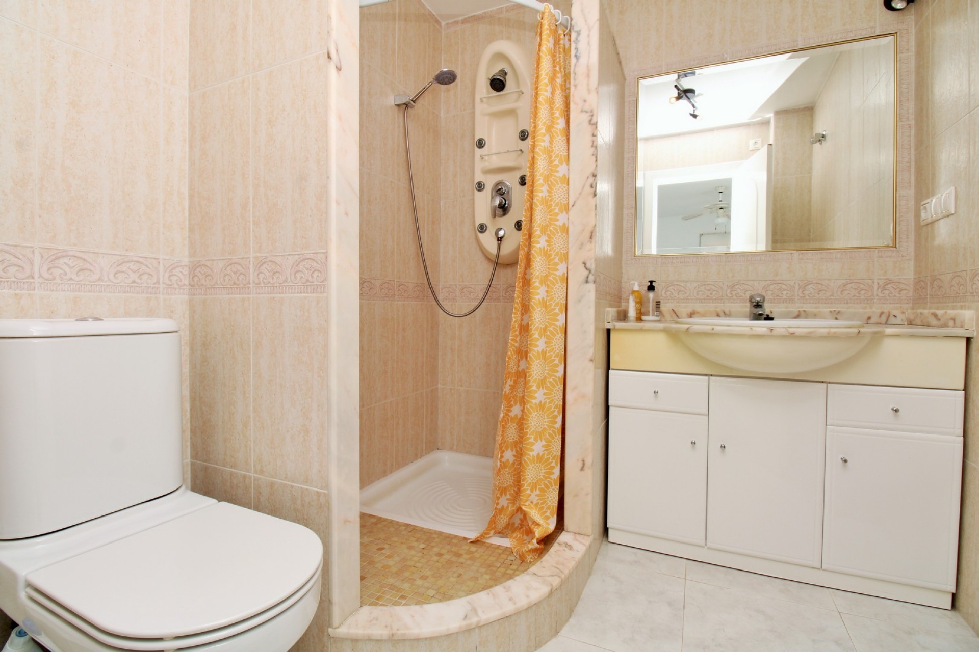 Revente - Apartment -
Villamartin - PAU 8