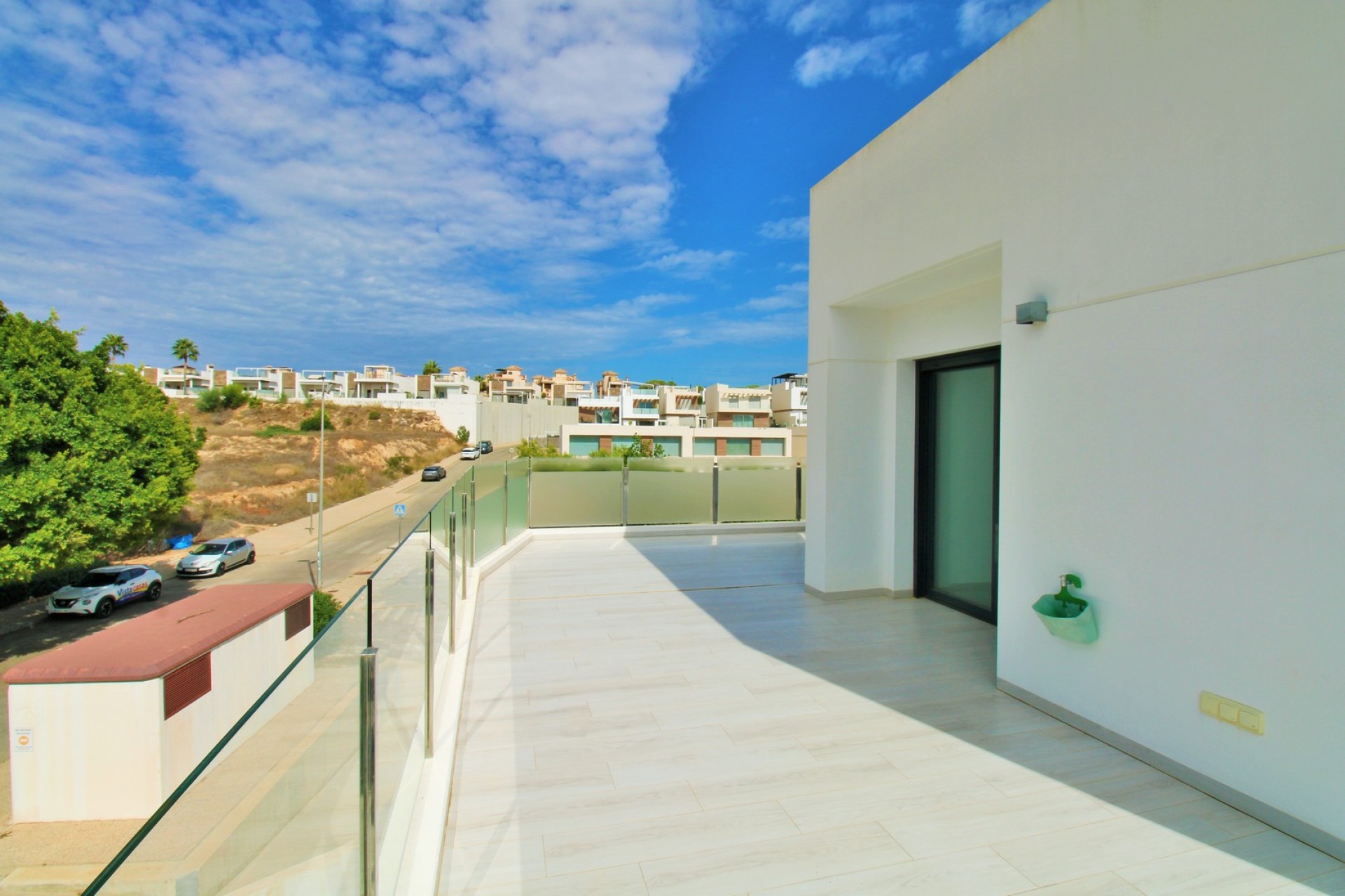 Revente - Apartment -
Villamartin - PAU 8