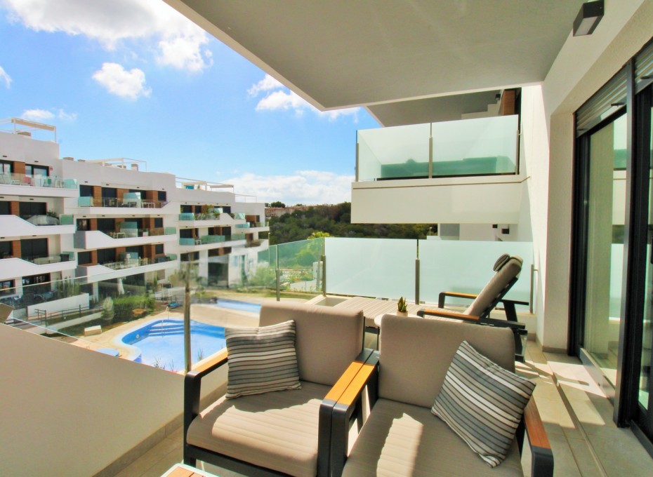 Revente - Apartment -
Villamartin