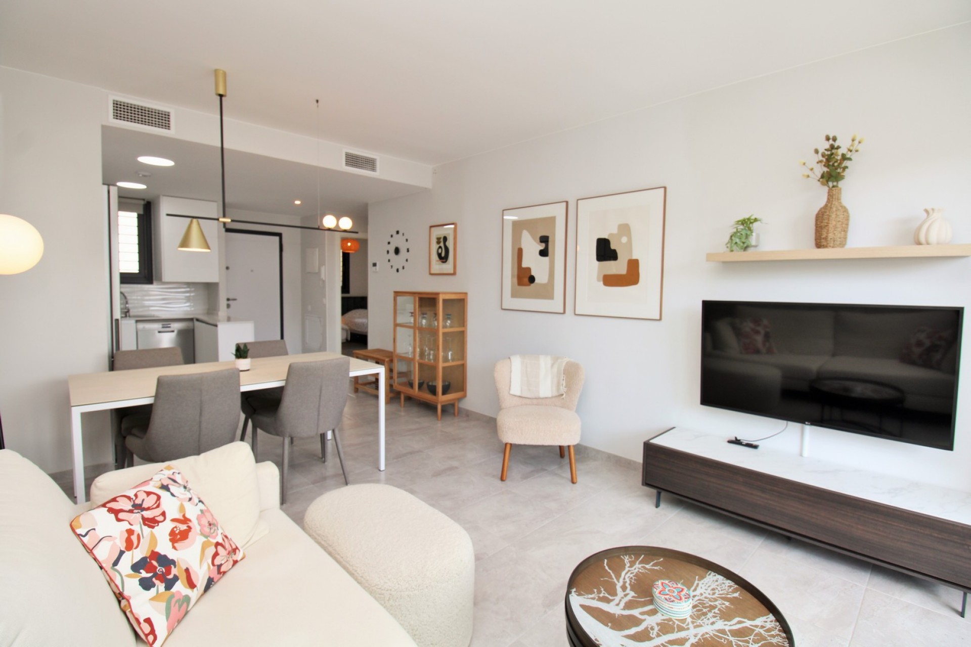 Revente - Apartment -
Villamartin
