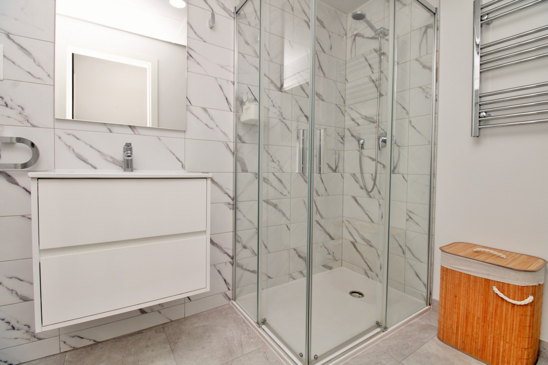 Revente - Apartment -
Villamartin