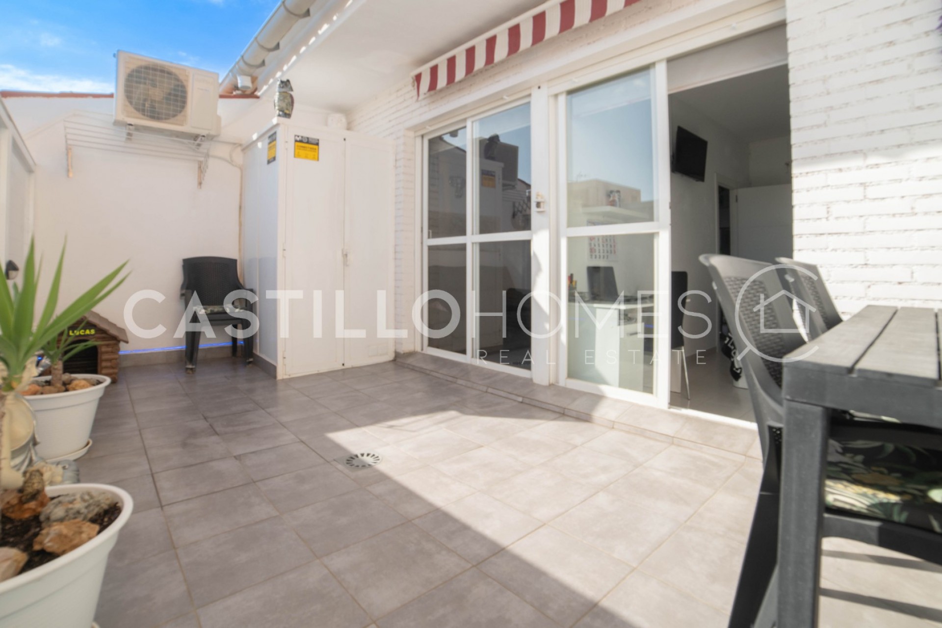 Revente - Attique -
Torrevieja - Centro