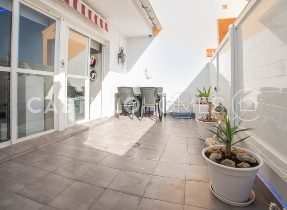 Revente - Attique -
Torrevieja - Centro