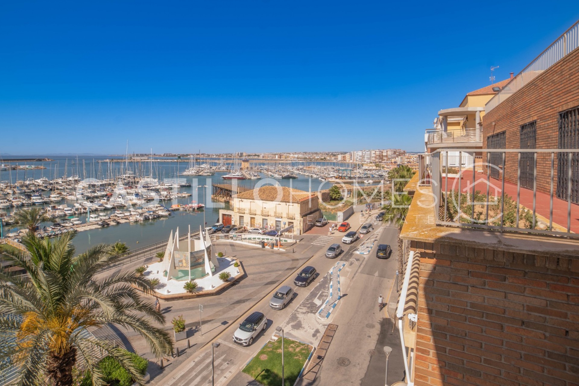 Revente - Attique -
Torrevieja - Centro