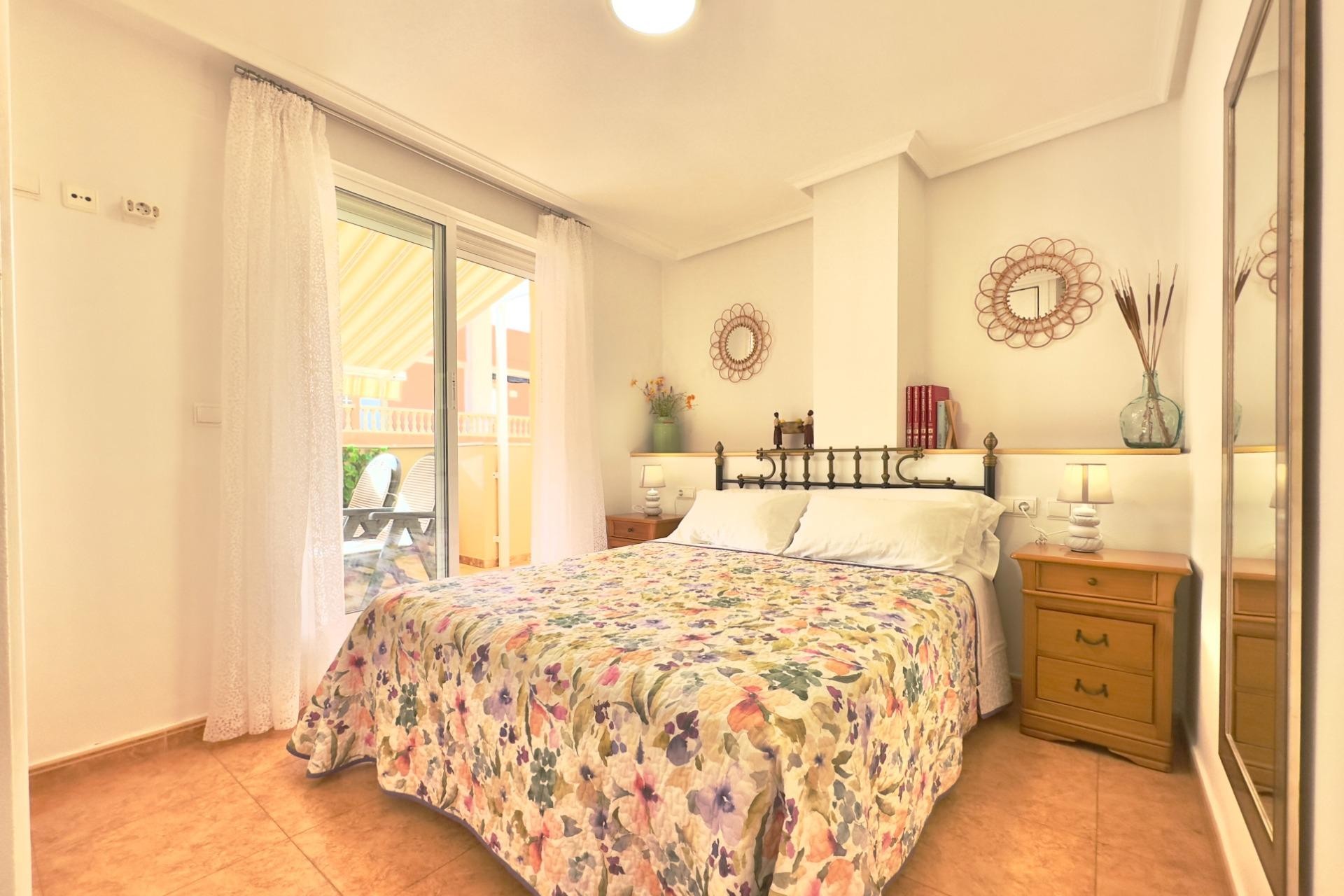 Revente - Attique -
Torrevieja - La Mata pueblo