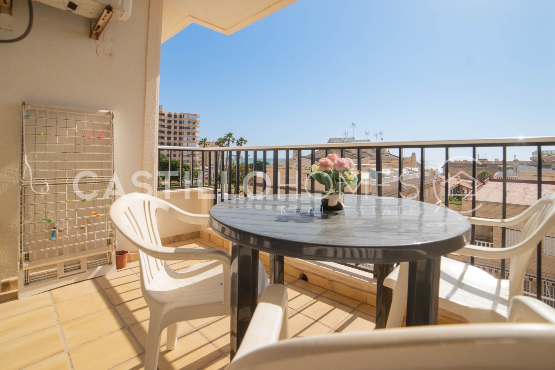 Revente - Attique -
Torrevieja - La Mata