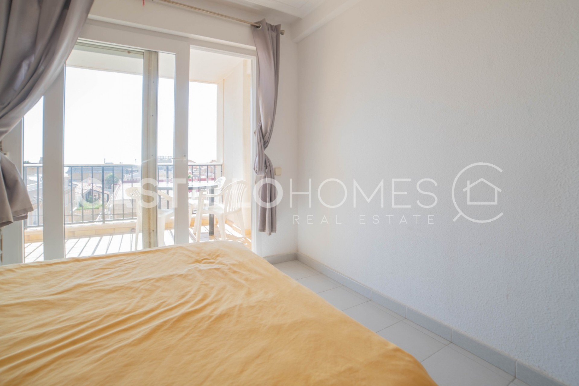 Revente - Attique -
Torrevieja - La Mata