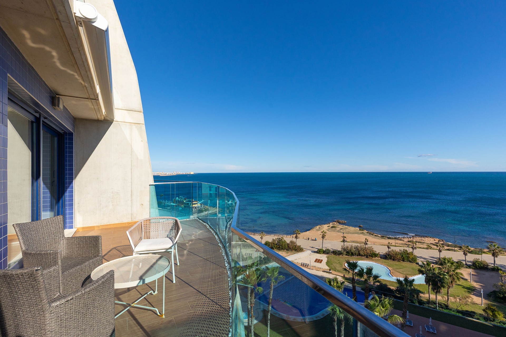 Revente - Attique -
Torrevieja - Punta prima