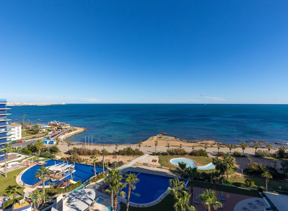 Revente - Attique -
Torrevieja - Punta prima