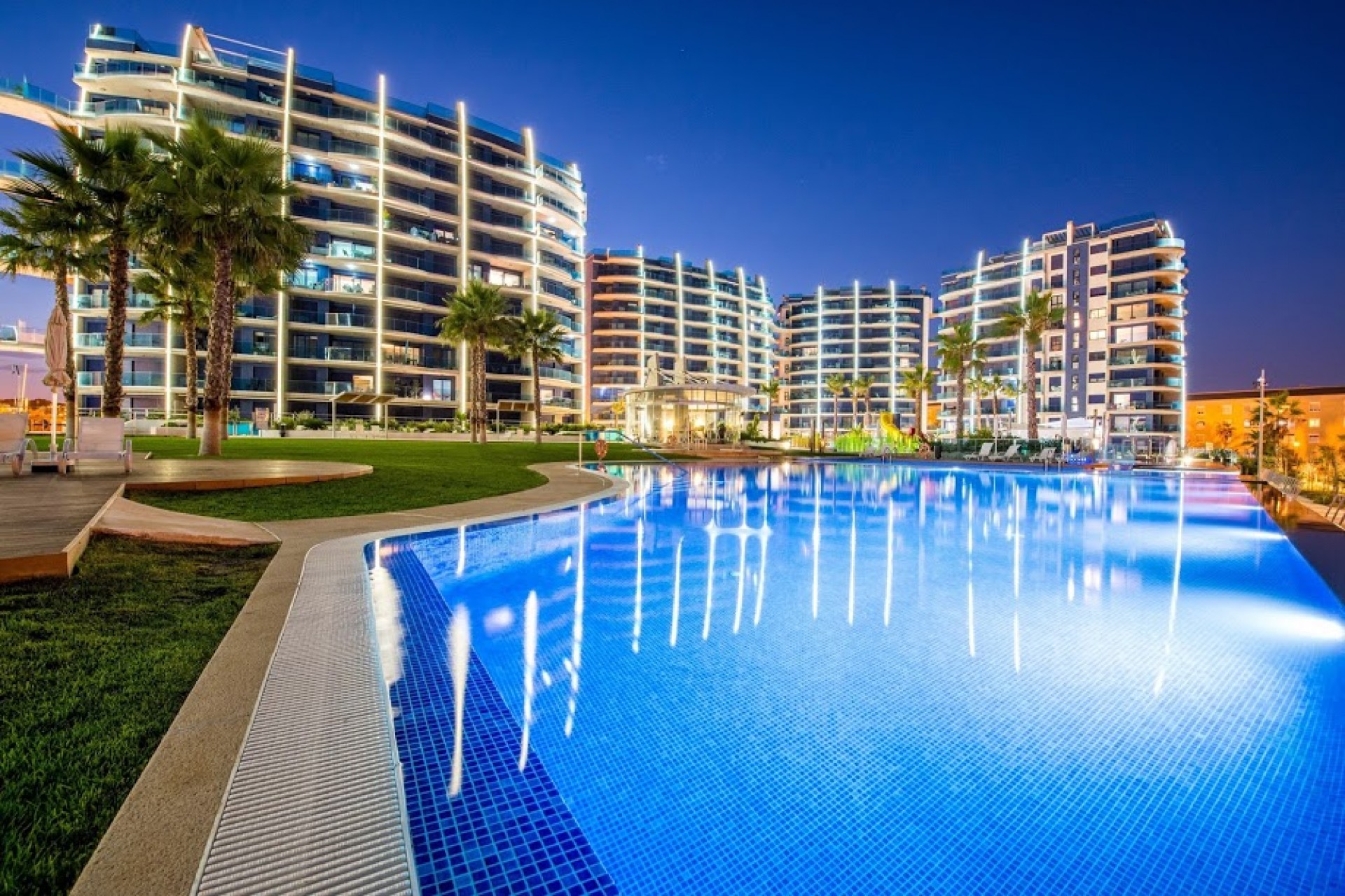 Revente - Attique -
Torrevieja - Punta prima