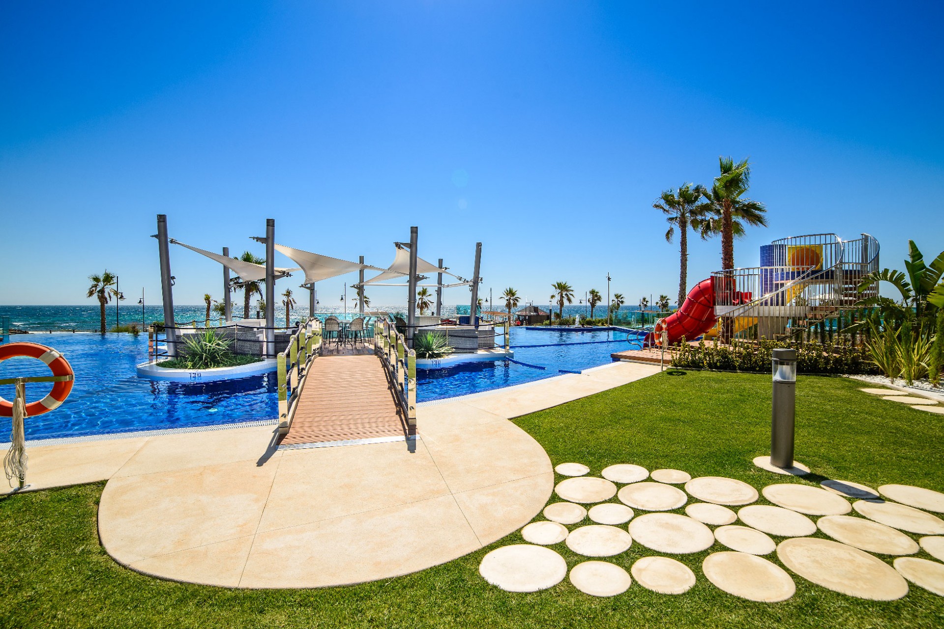 Revente - Attique -
Torrevieja - Punta prima