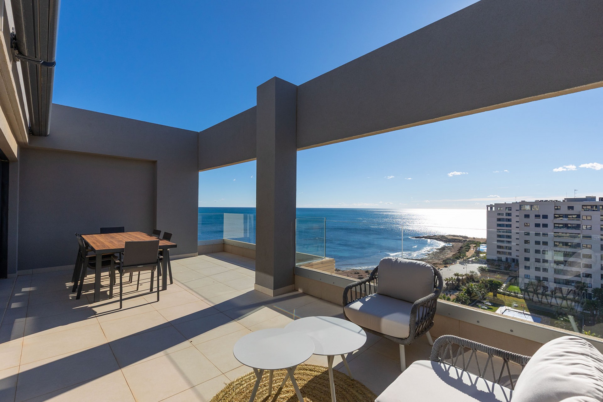 Revente - Attique -
Torrevieja - Punta prima
