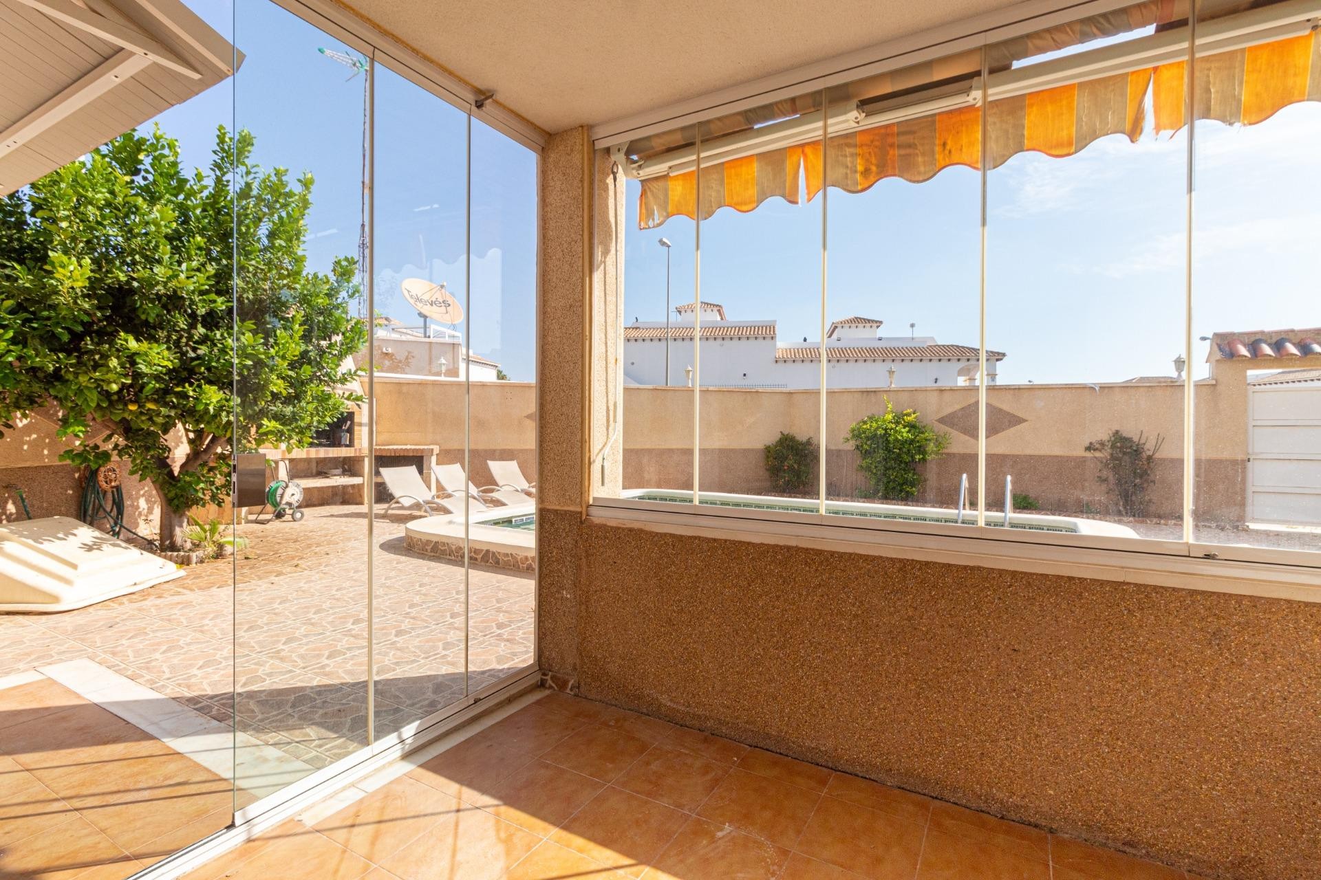 Revente - Bungalow -
Orihuela Costa - Punta Prima