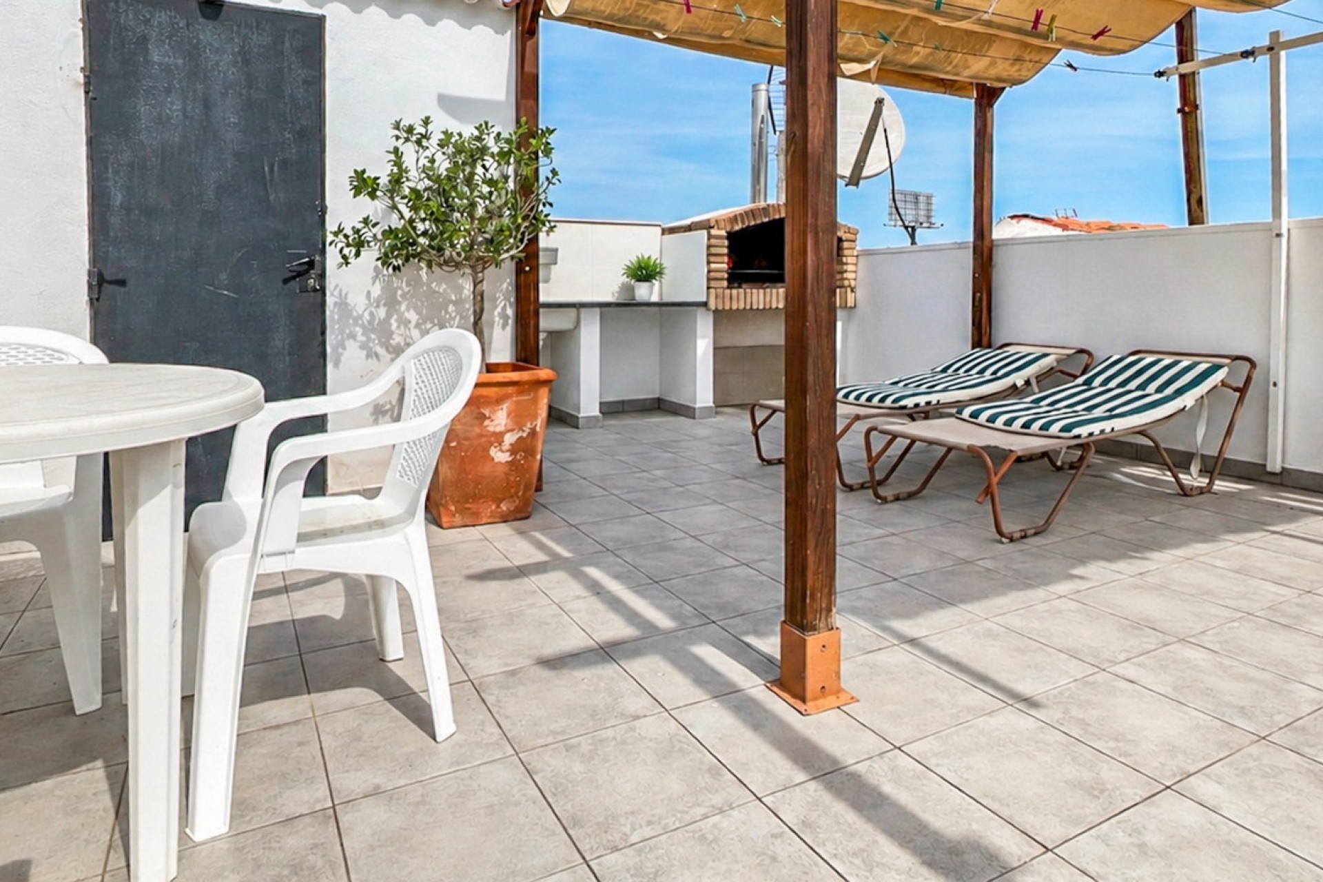 Revente - Bungalow -
Torrevieja - La Siesta - El Salado -  Torreta