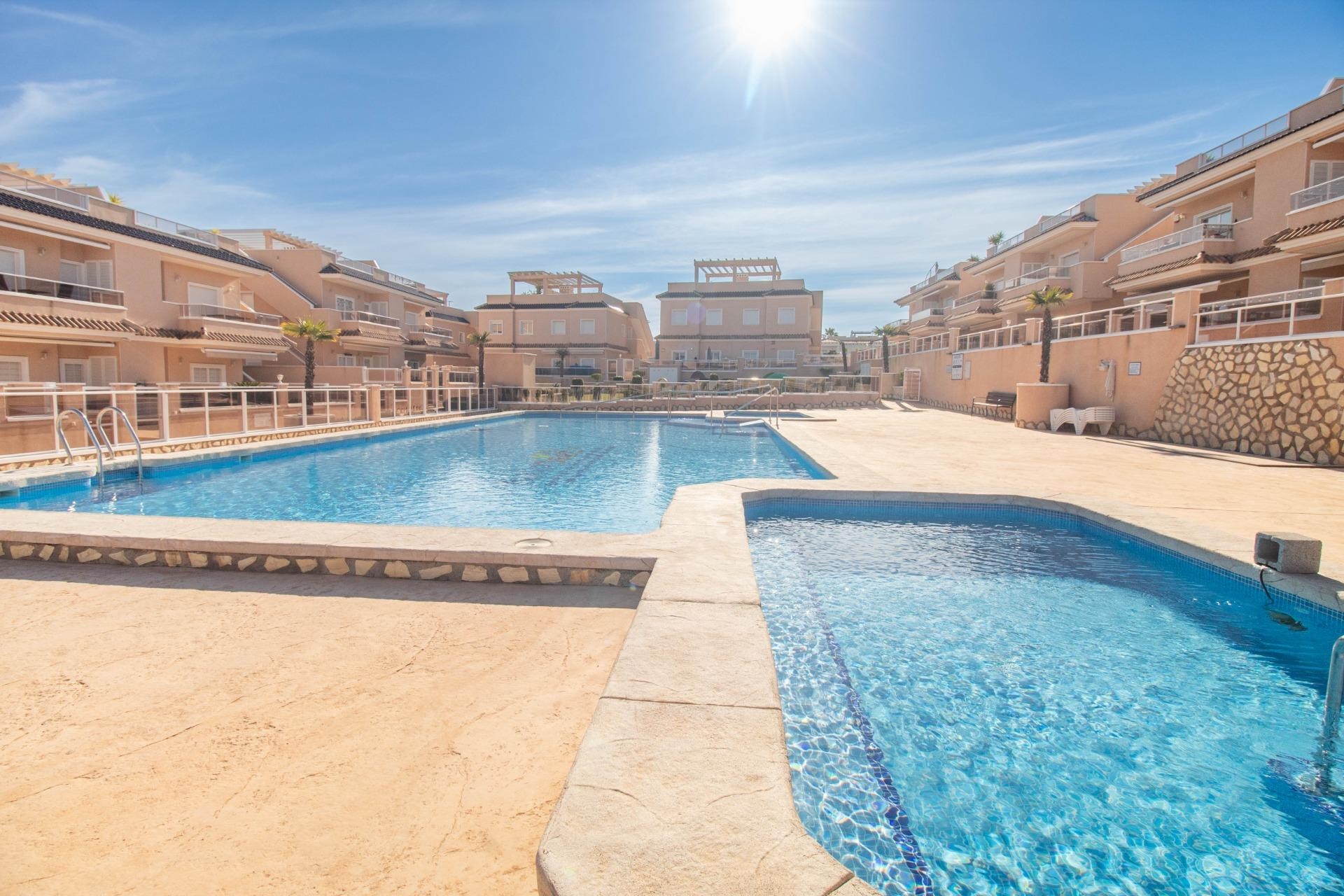 Revente - Bungalow -
Torrevieja - Punta prima