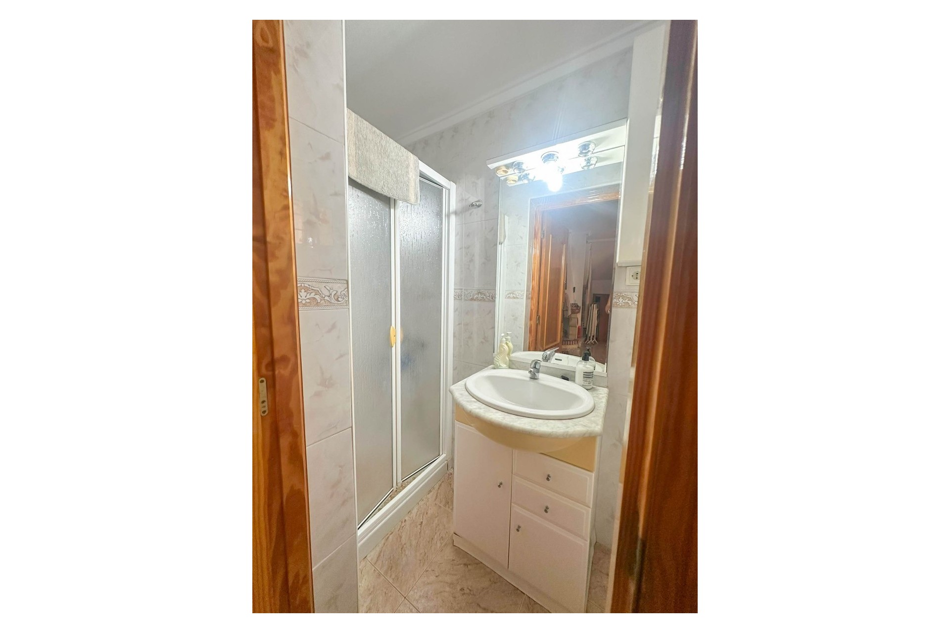Revente - Bungalow -
Torrevieja - Urb. Rosaleda