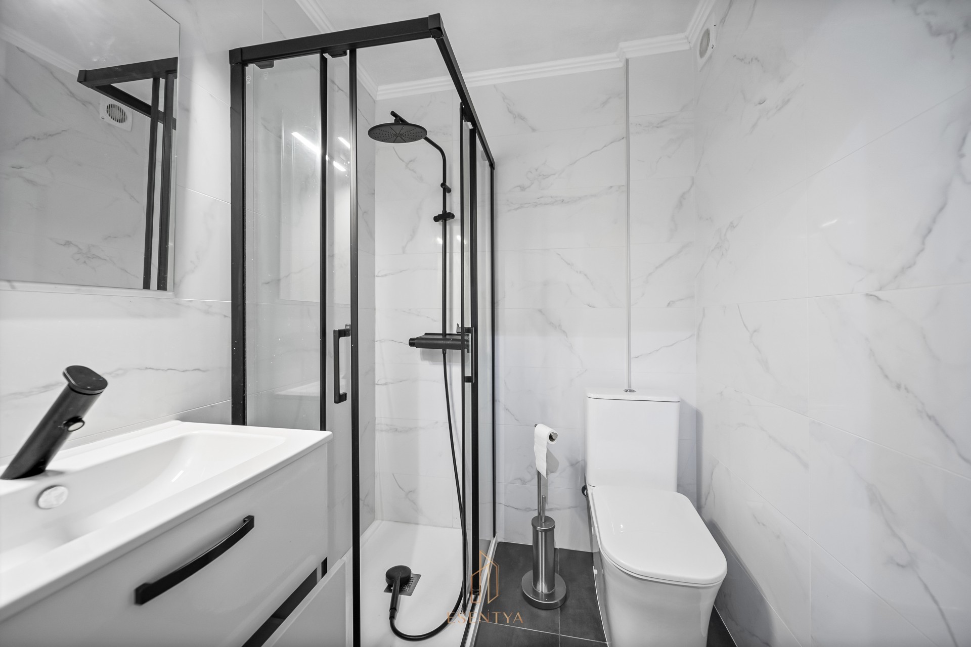 Revente - Casa de Pueblo -
Torrevieja - Cabo Cervera