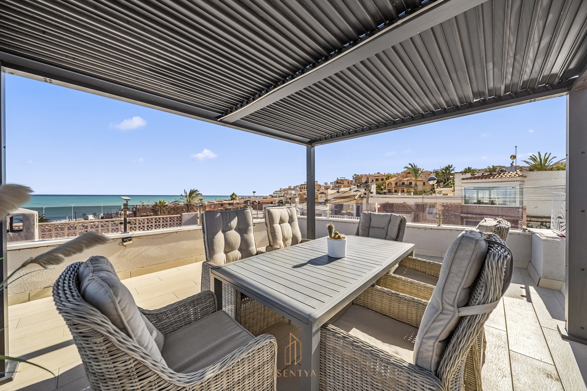 Revente - Casa de Pueblo -
Torrevieja - Cabo Cervera