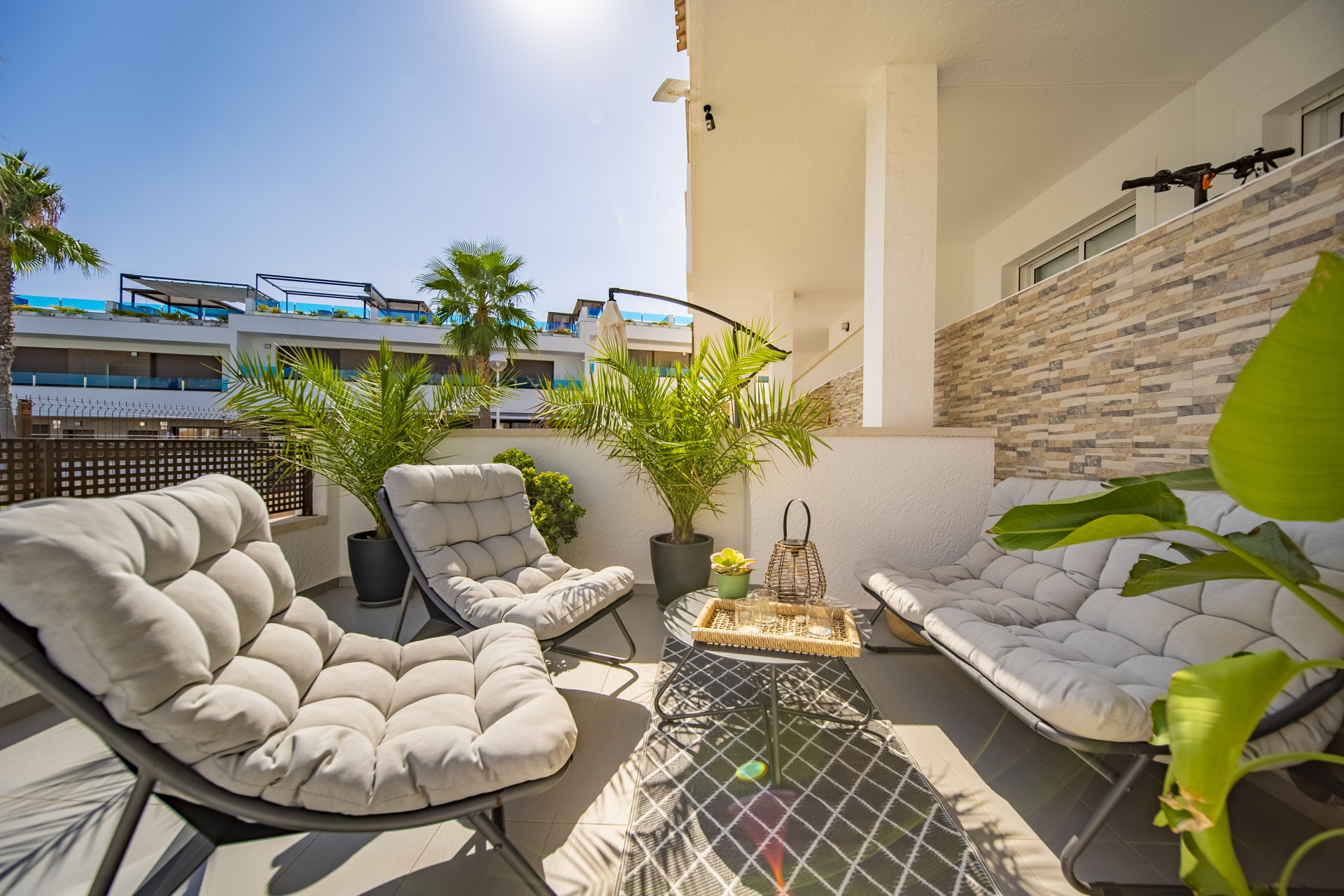 Revente - Casa de Pueblo -
Torrevieja - Los altos