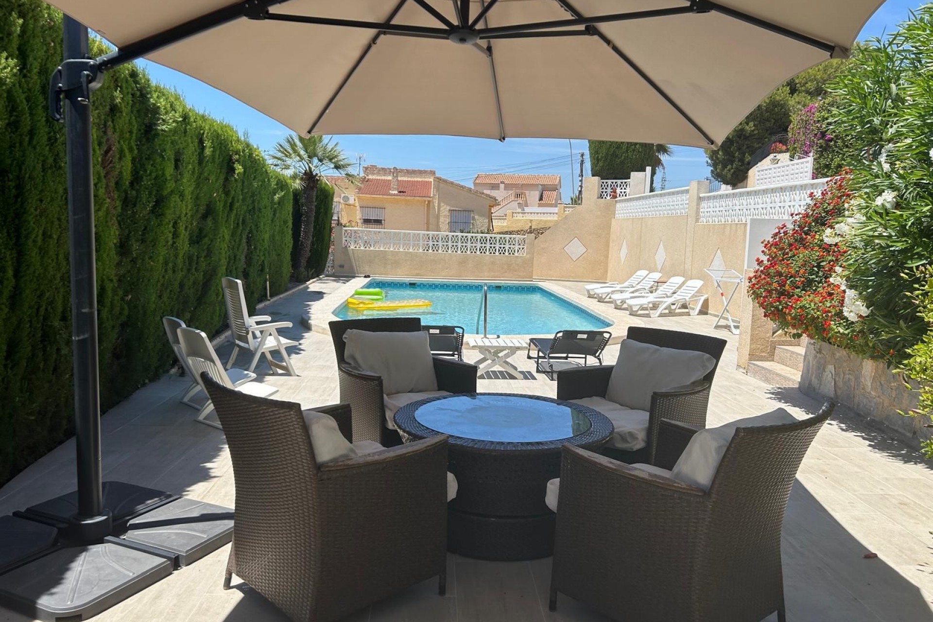 Revente - Chalet / Villa -
Rojales - Cuidad Quesada