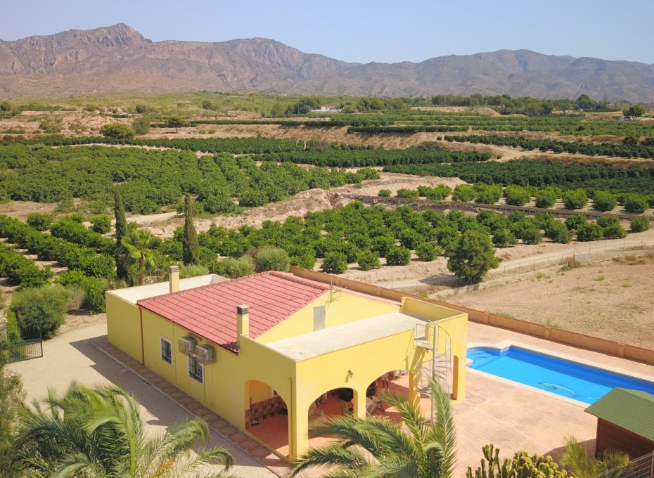 Revente - Country House -
Albatera - Albatera - Country