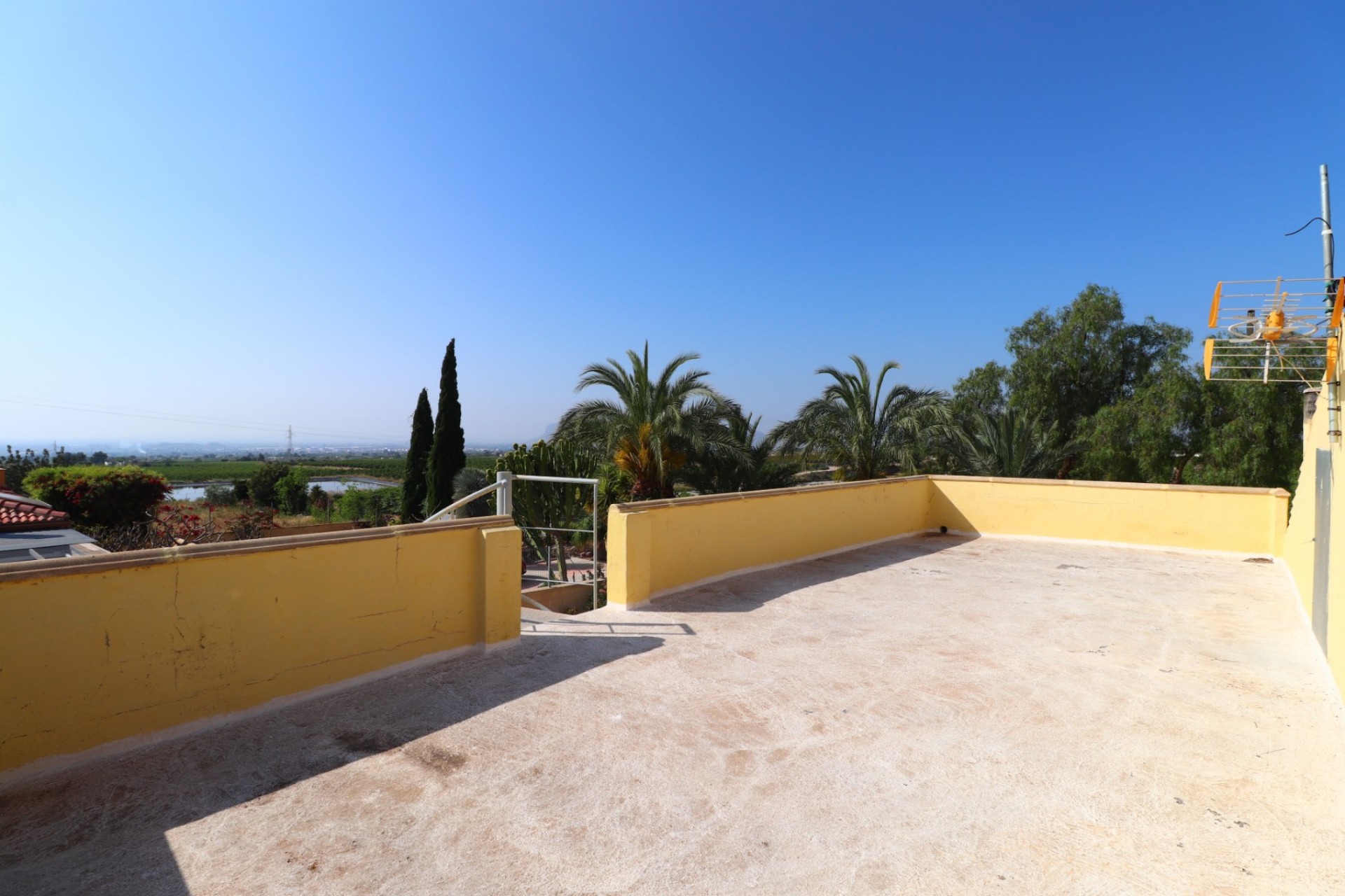 Revente - Country House -
Albatera - Albatera - Country