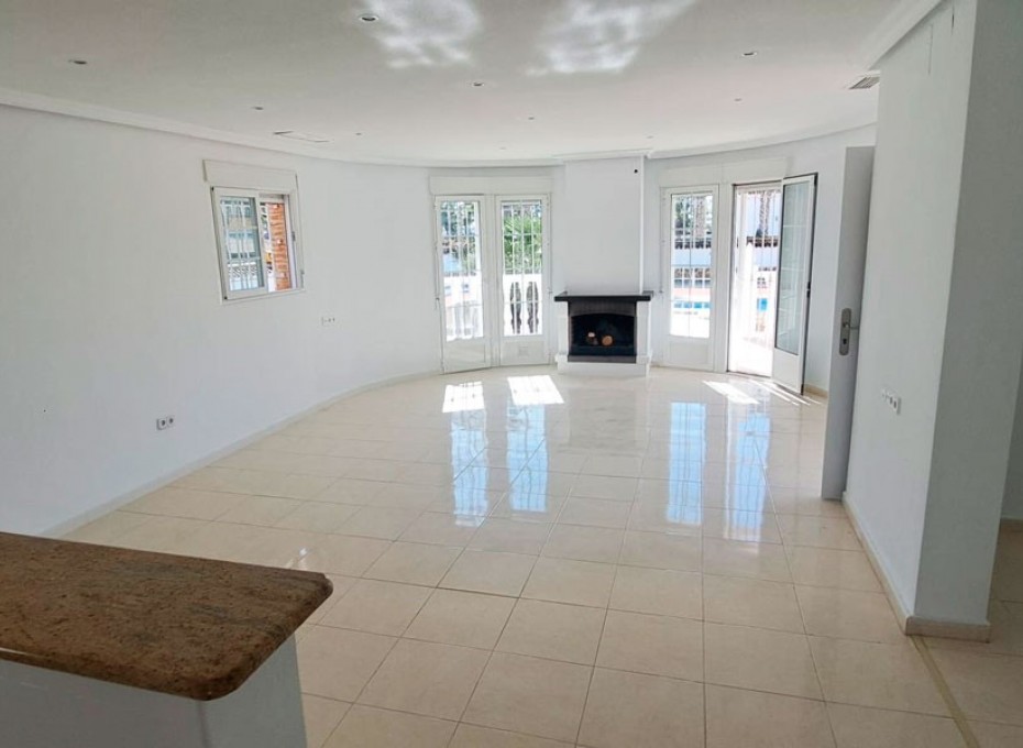 Revente - Country House -
Catral