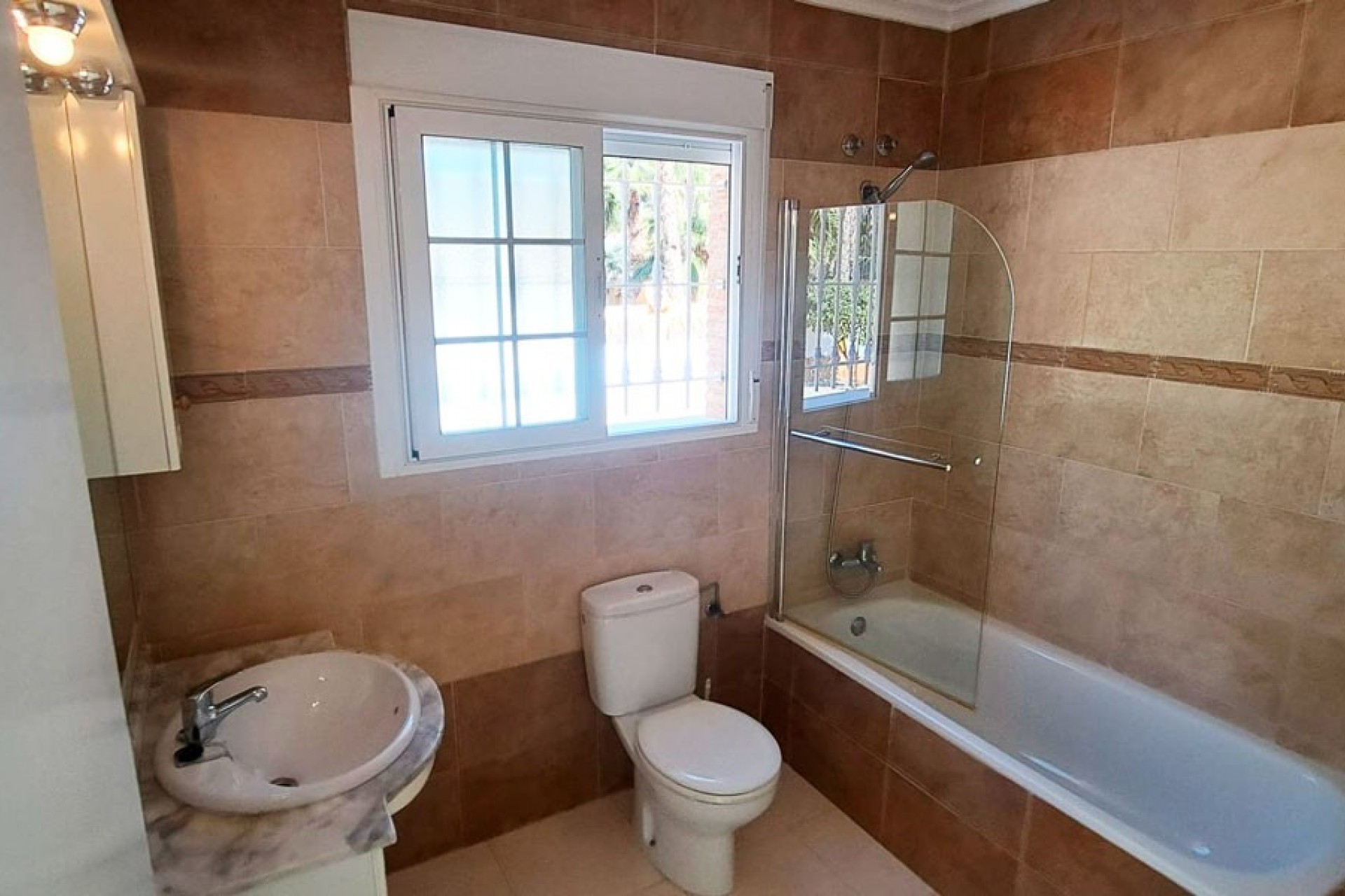 Revente - Country House -
Catral