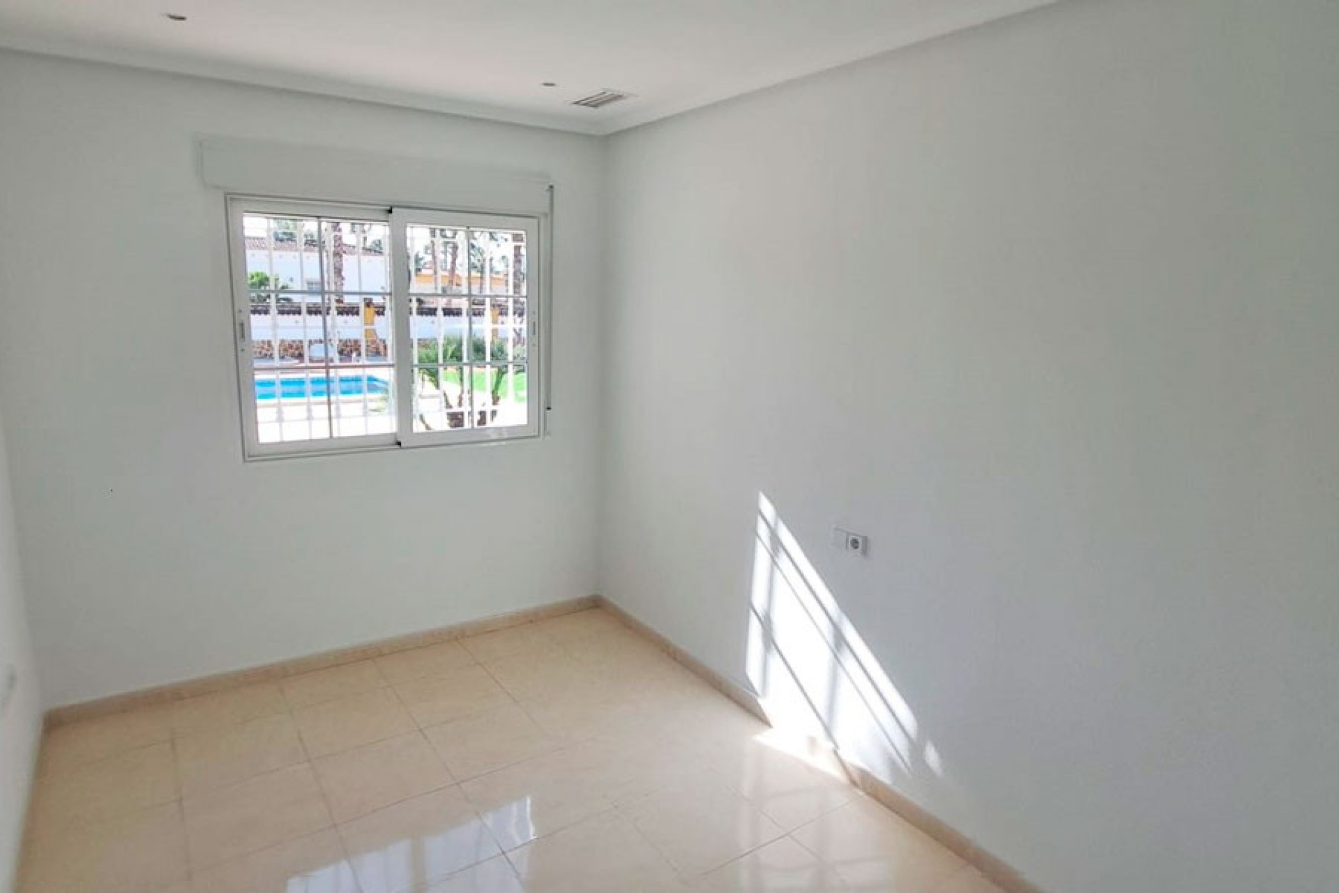 Revente - Country House -
Catral