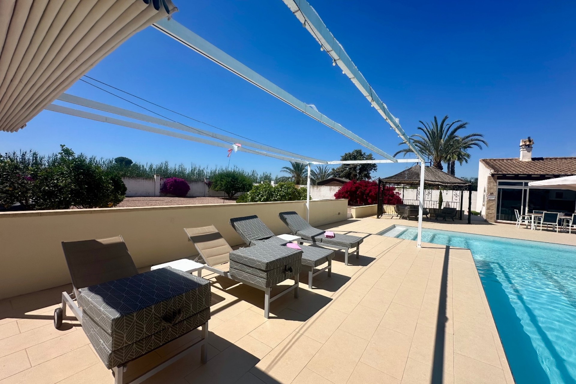 Revente - Country House -
Catral