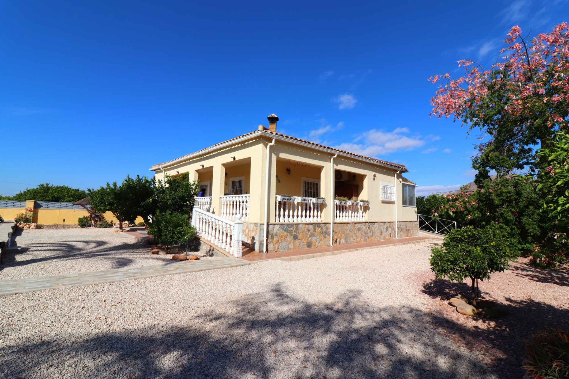 Revente - Country House -
Orihuela - La Campaneta