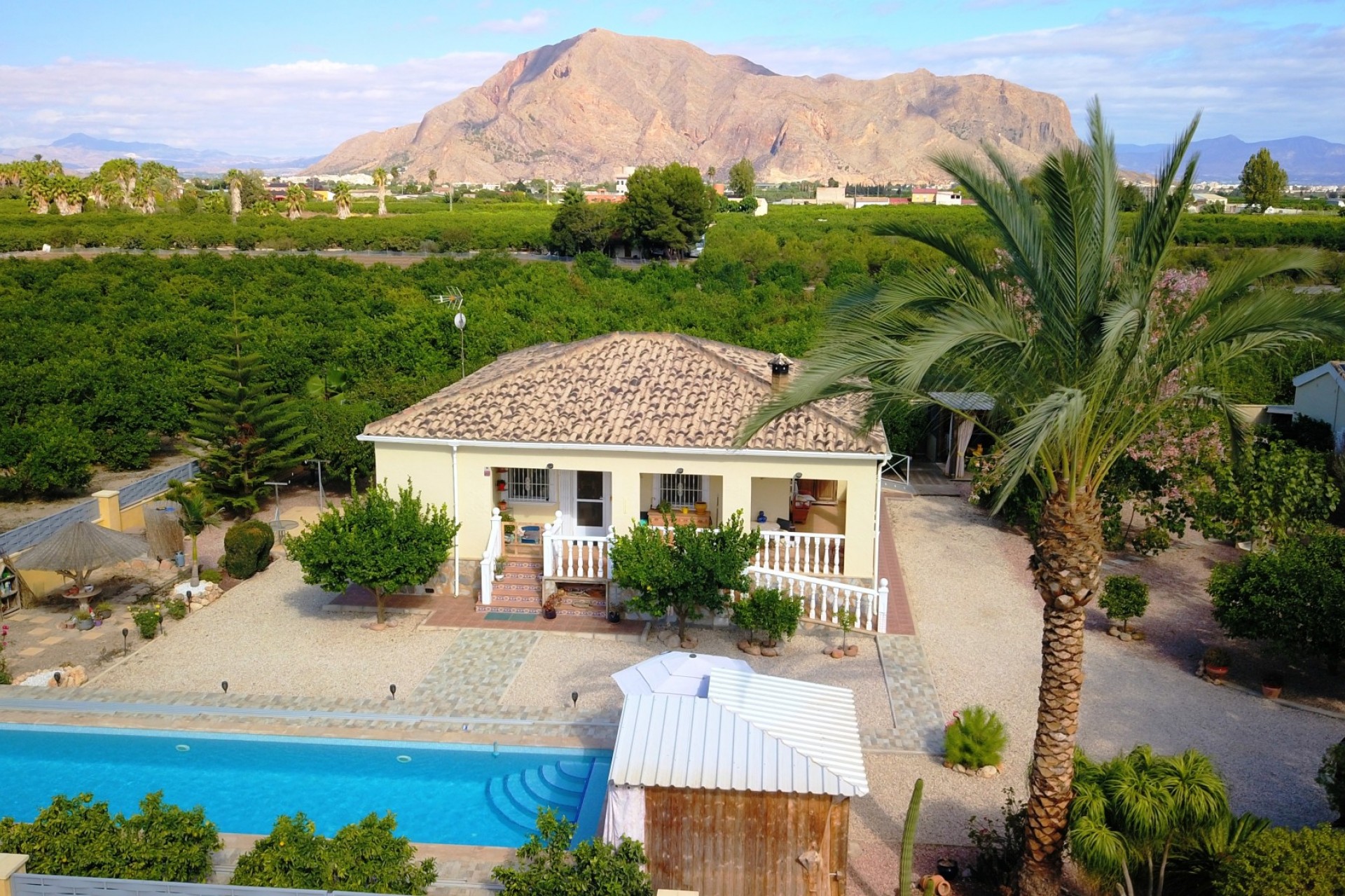 Revente - Country House -
Orihuela - La Campaneta
