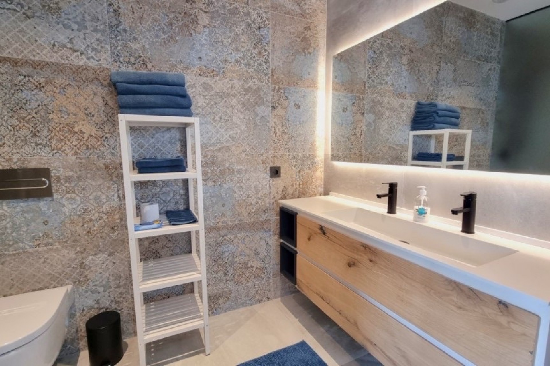 Revente - Detached House / Villa -
Ciudad Quesada