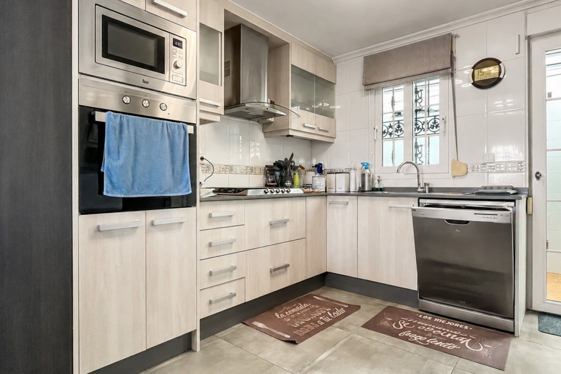 Revente - Detached Villa -
Orihuela Costa - Los Dolses