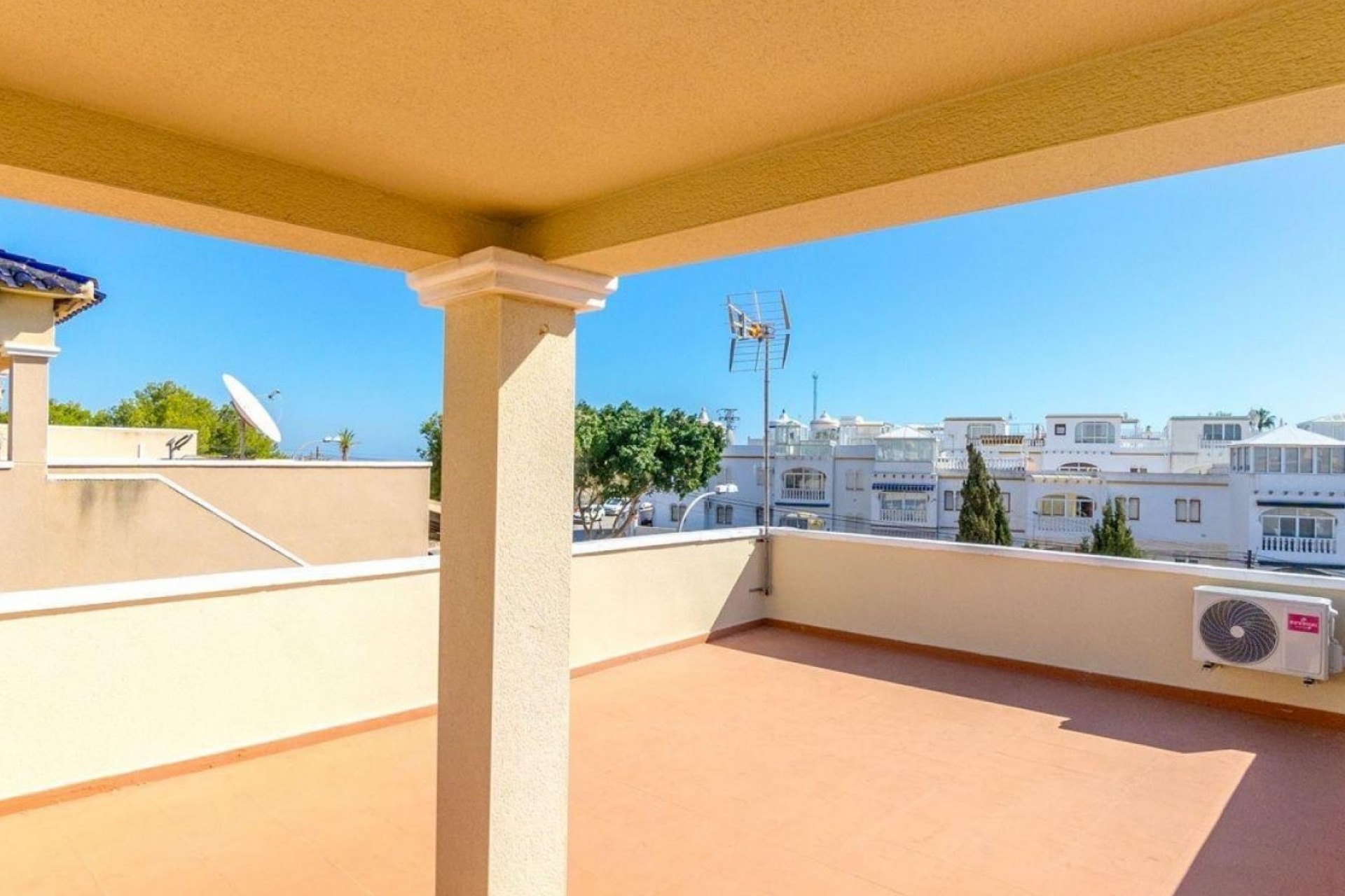 Revente - Detached Villa -
Orihuela Costa - Villamartín