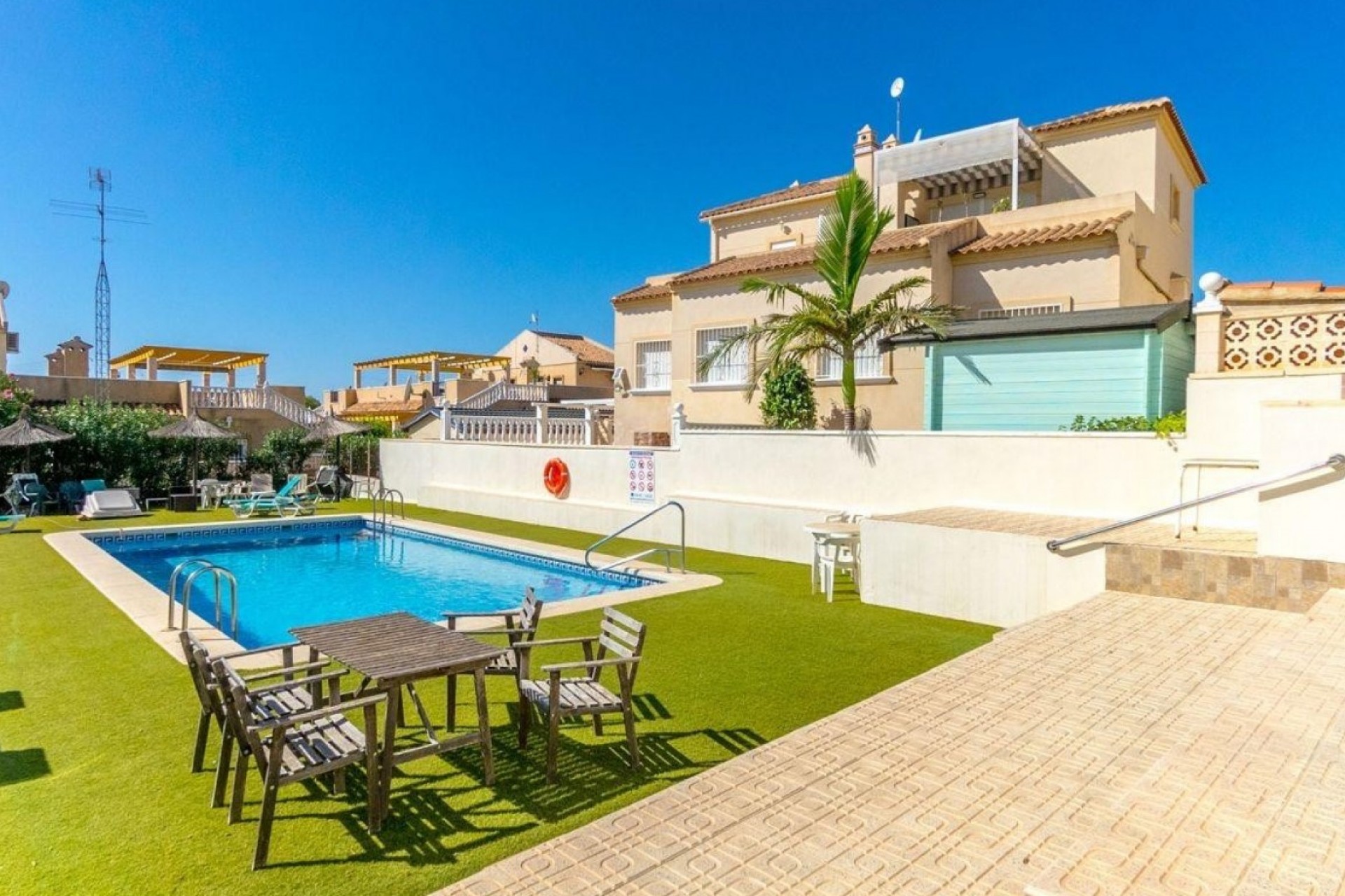Revente - Detached Villa -
Orihuela Costa - Villamartín