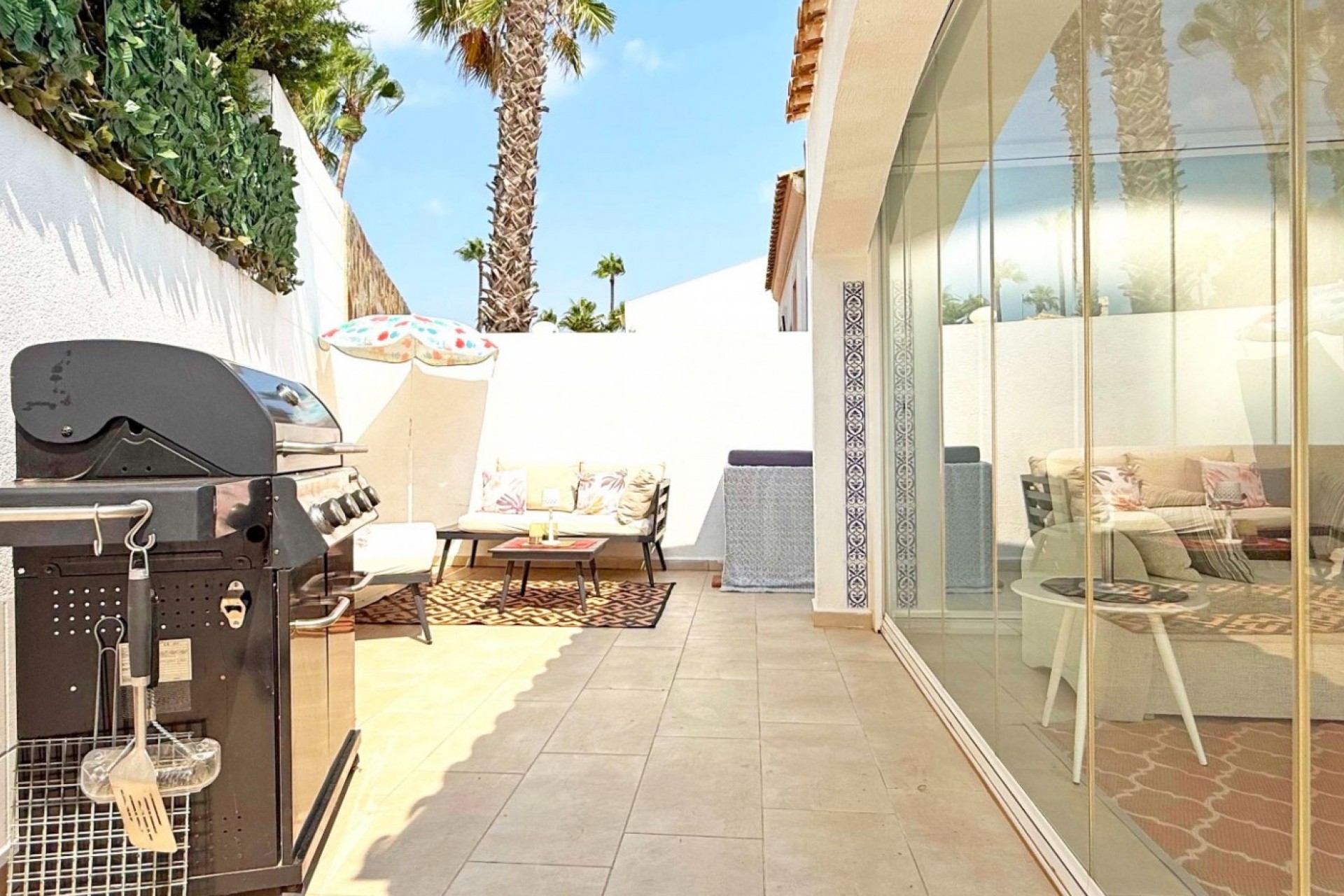 Revente - Detached Villa -
Orihuela Costa - Villamartín