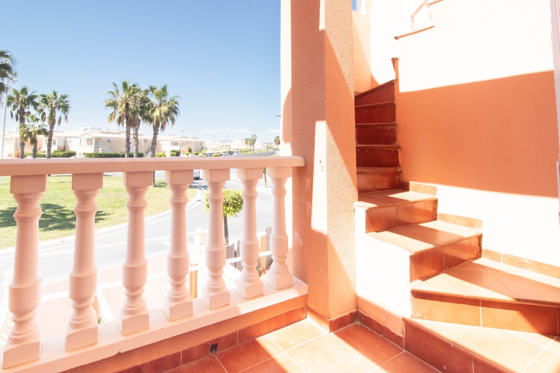 Revente - Duplex -
Torrevieja - La Siesta - El Salado - Torreta