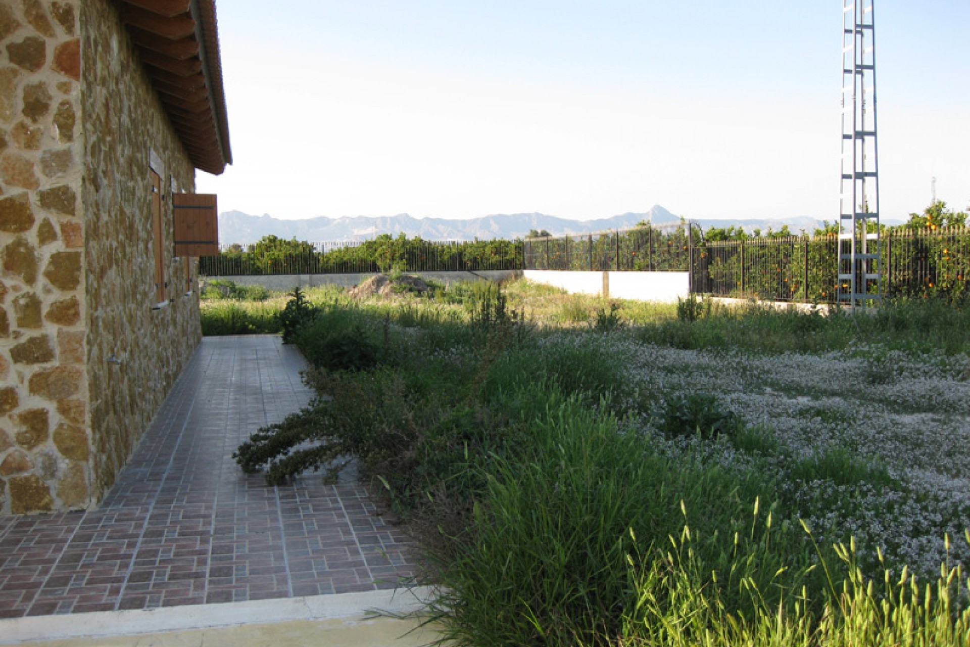 Revente - Finca / Country Property -
Benferri